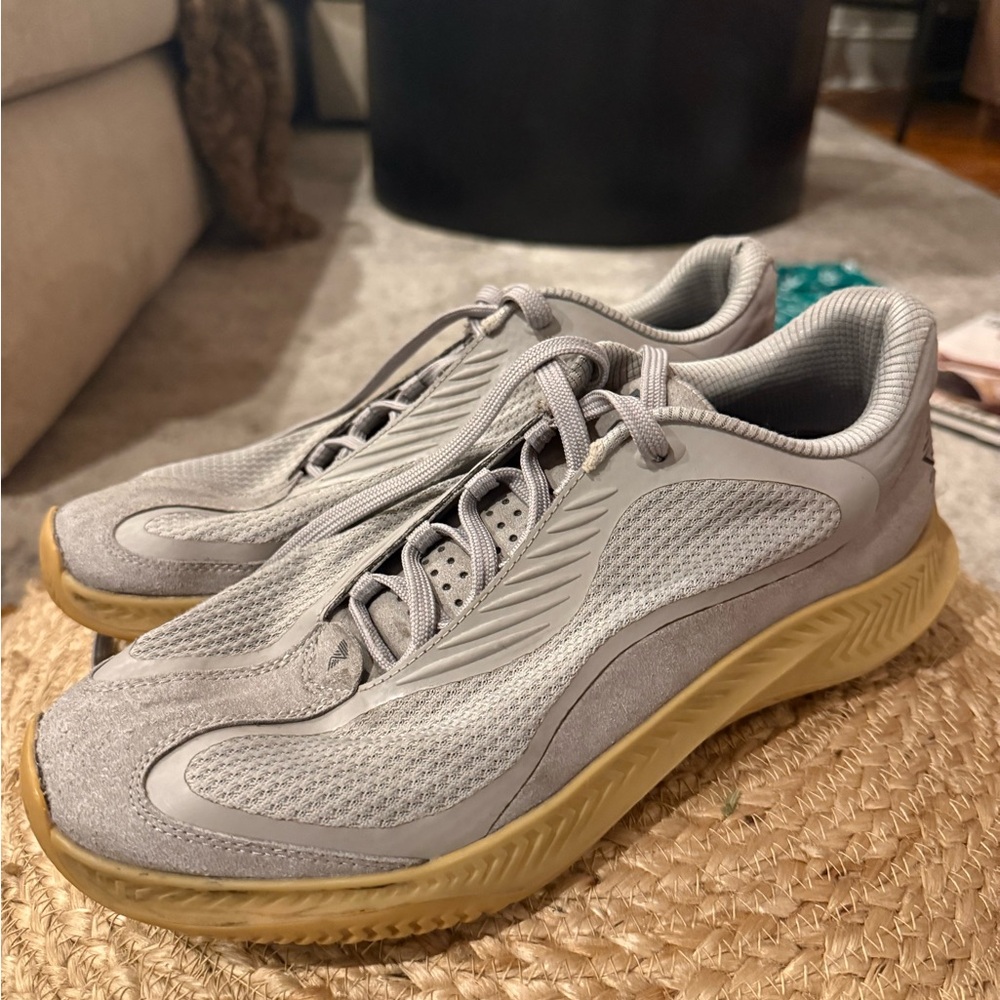 R.A.D One V1 size 10